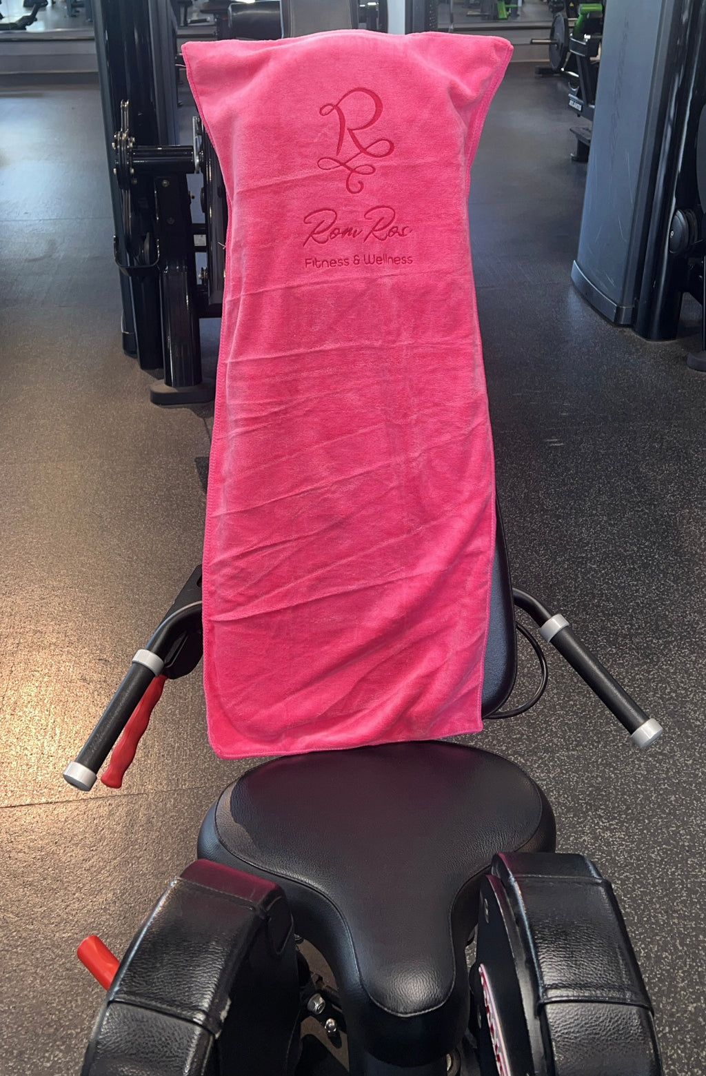 Microfiber Gym Towel with Zipper Pocket